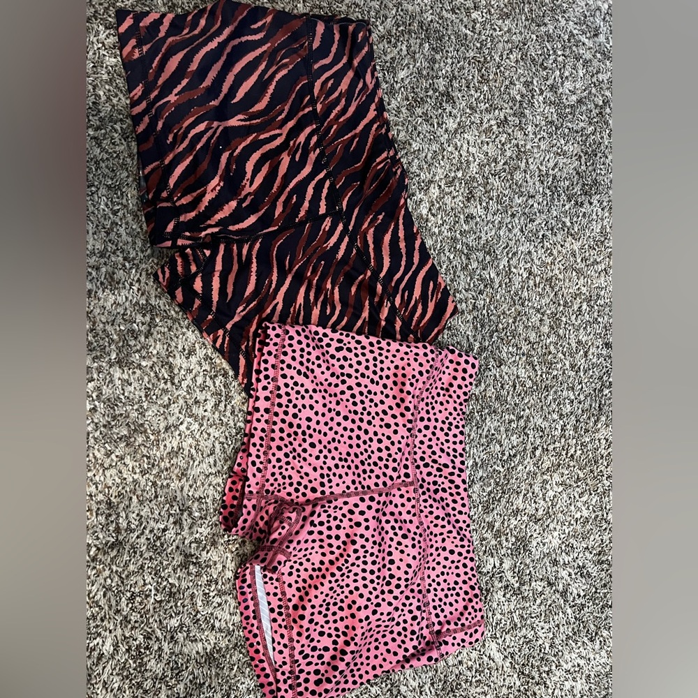 I am becoming no ride shorts size large euc